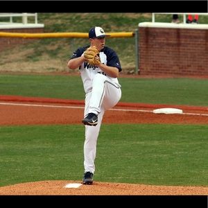 Meet your Posher, Hunter